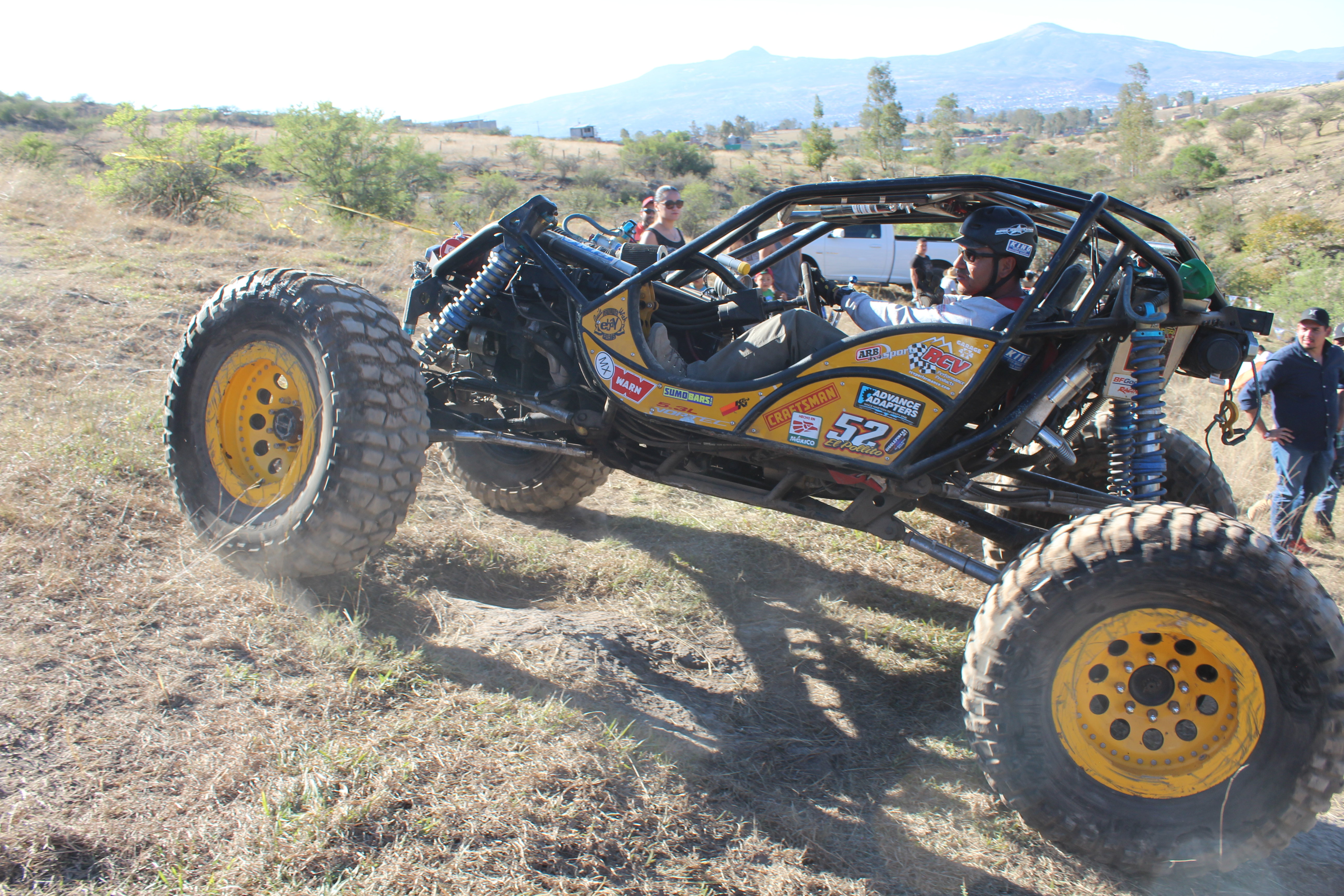 Un éxito, el serial de vehículos 4×4 en Atécuaro