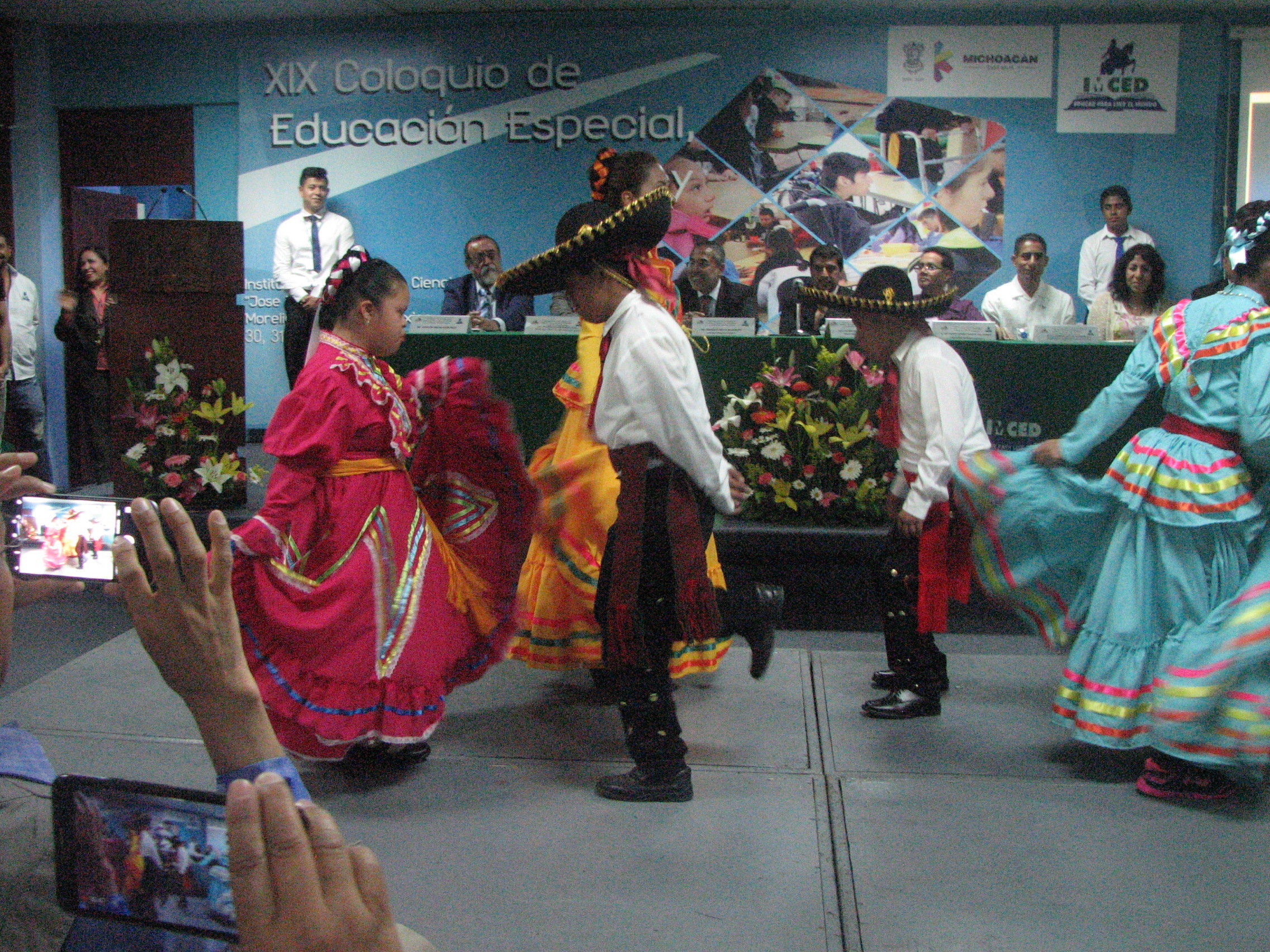 Concluyó el Coloquio de Educación Especial en el IMCED