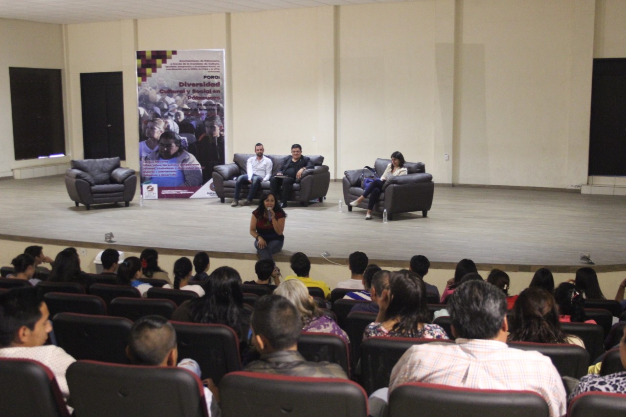 Realizan foro sobre la diversidad cultural y social