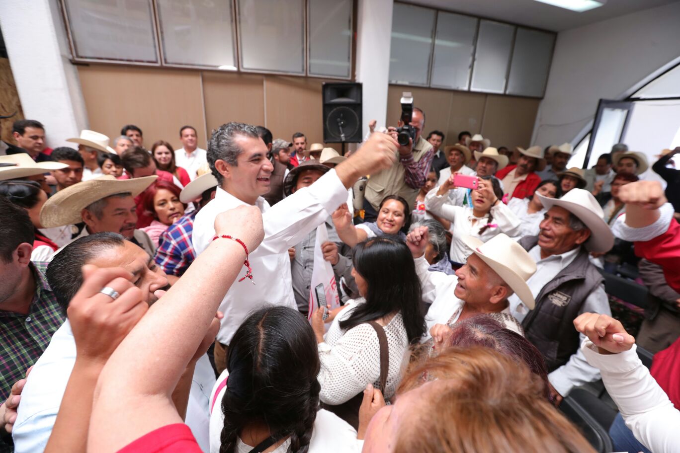 Califica Ochoa a MORENA como Movimiento de Recaudación Ilegal Nacional