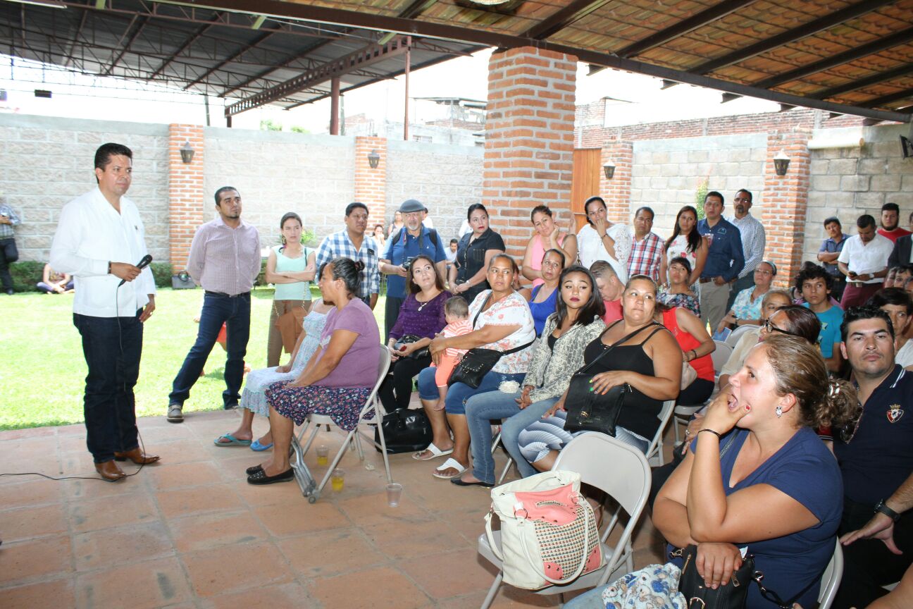 PRD sigue fortaleciendo a la base militante en Michoacán: García Conejo