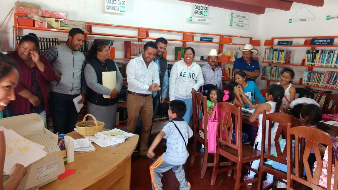 Educación prioridad en el municipio de Huiramba; Humberto García