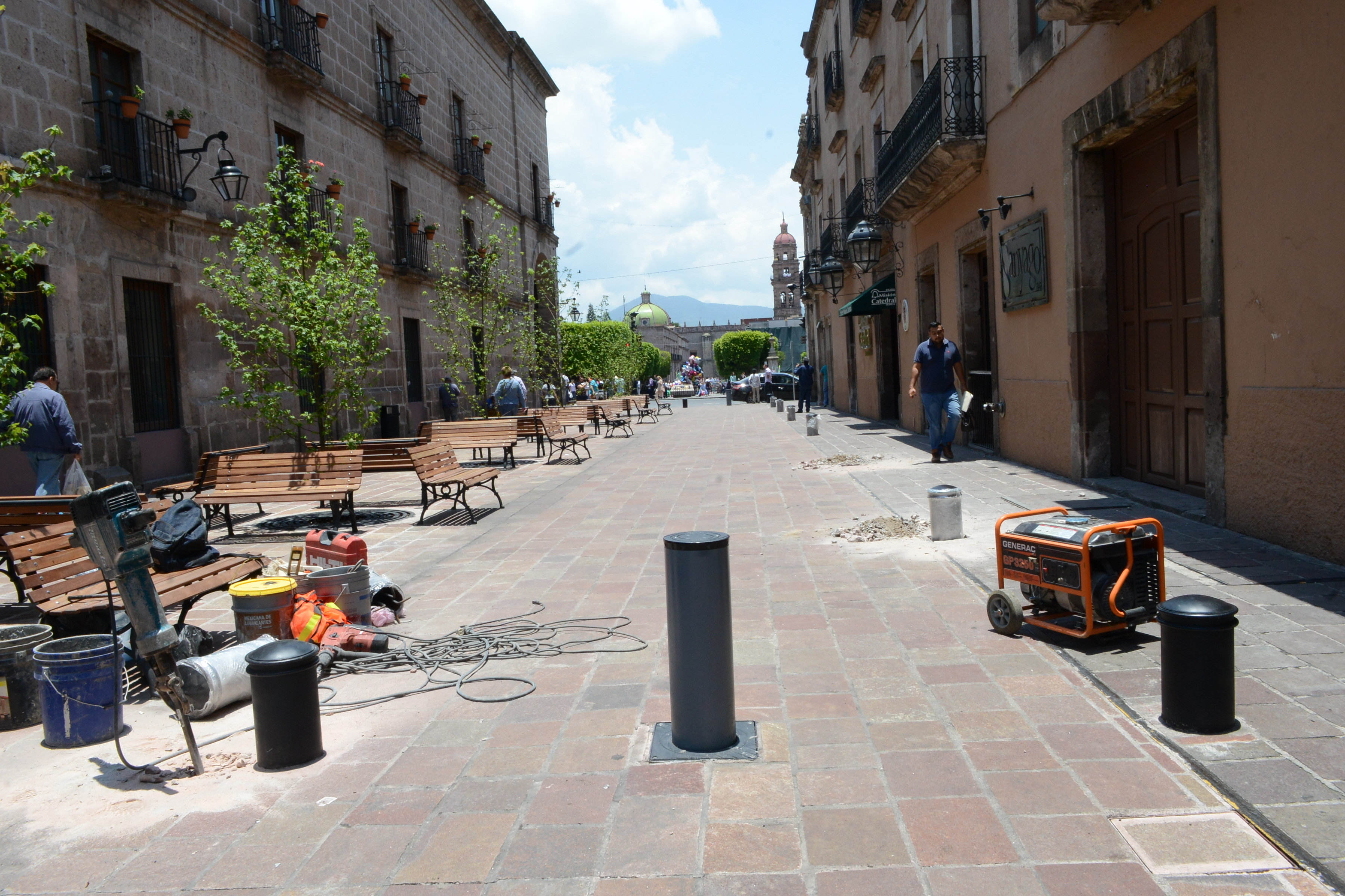 Gobierno Municipal equipa calle Ignacio Zaragoza