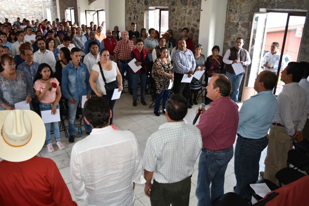 Los Priistas tenemos la CAPACIDADPOLÍTICA de llegar a los Acuerdos:víctor silva Tejeda.