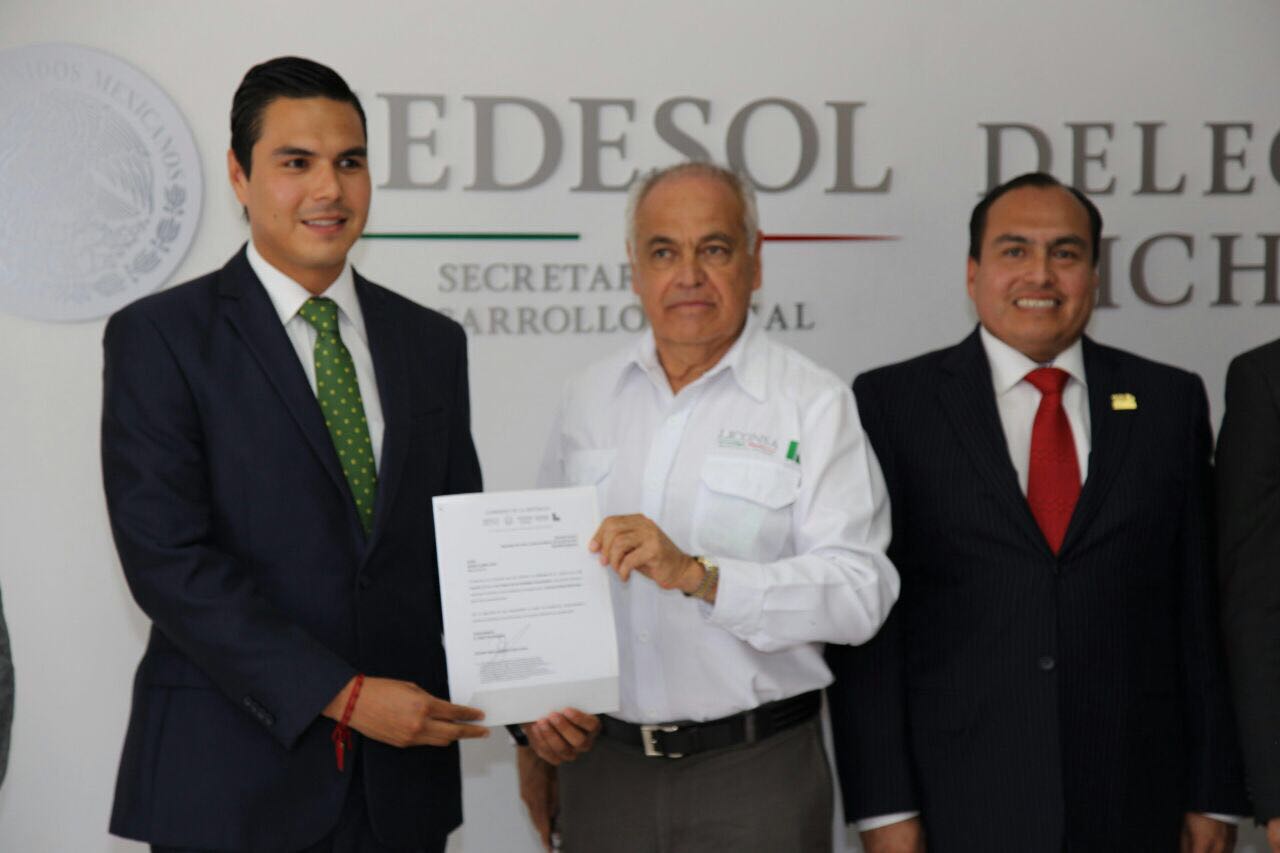 Asume Sergio Flores la delegación de LICONSA Michoacán