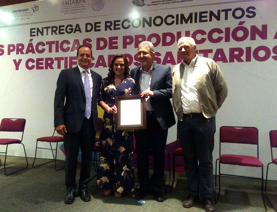 Recibe Compesca Certificado Sanitario del CETAEM