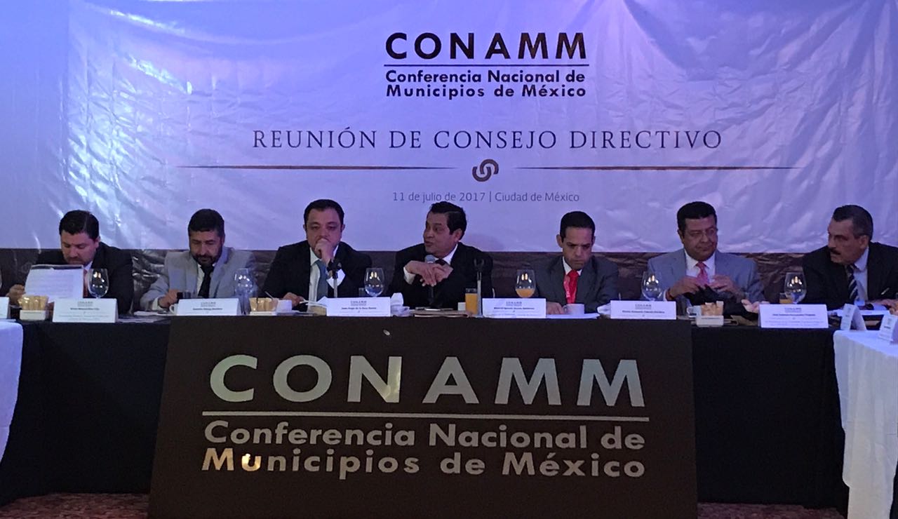Designan a Víctor Báez Co-presidente de la conferencia nacional de municipios de México