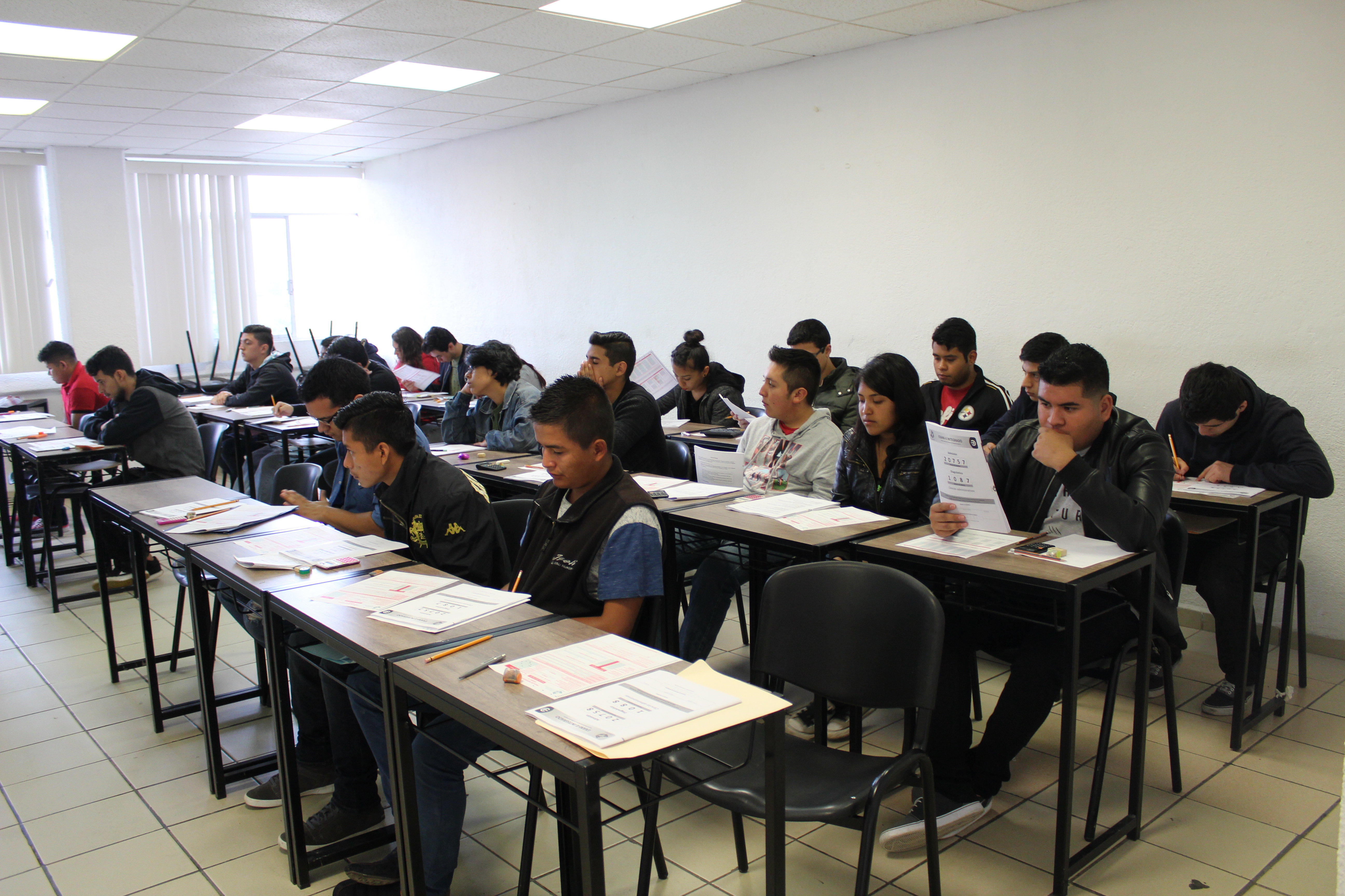 Aplicó UTM primer examen de admisión a 500 aspirantes