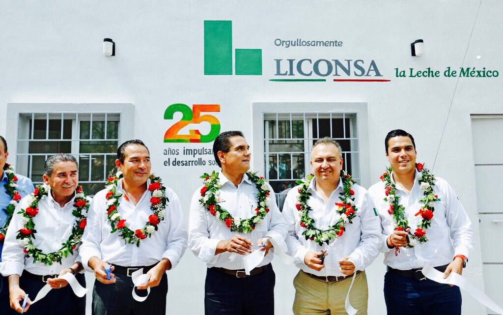 Cumple LICONSA con compromiso de SEDESOL; inauguran 5 lecherías en La Piedad