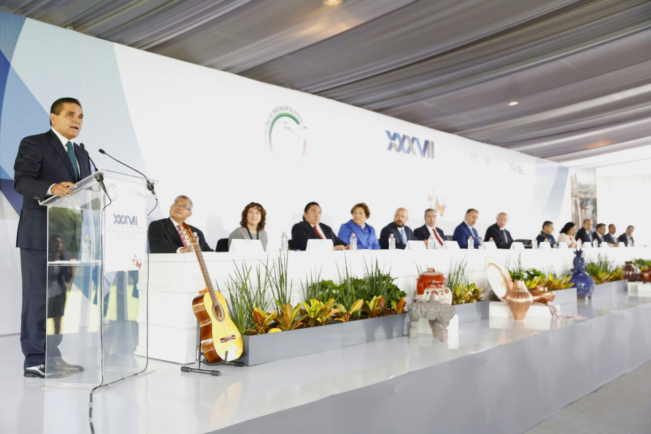 Lograr un México más justo, el reto: Silvano Aureoles