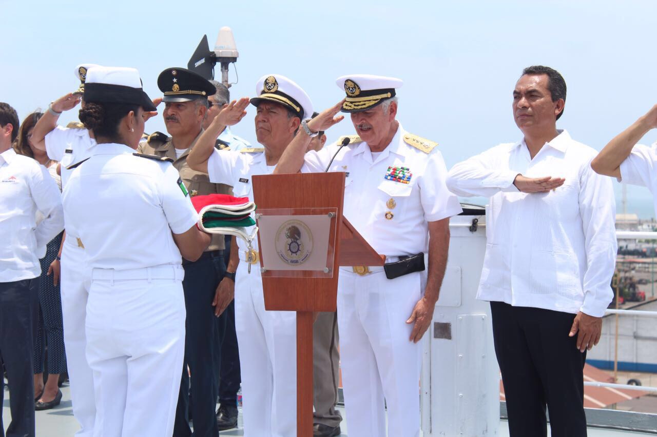 Encabeza Adrián López en el abanderamiento del Buque «Panamax Energy»