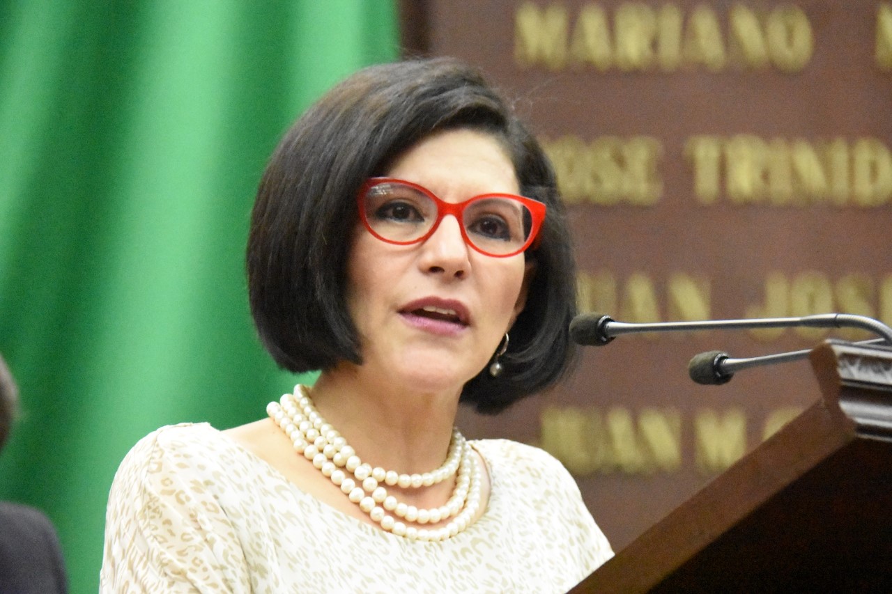 Ley Familiar debe garantizar derechos de mujeres y niños: Socorro Quintana