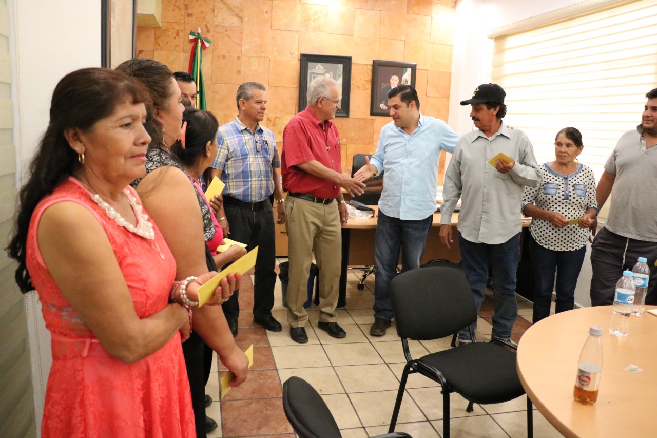 Familias de la Presa de Acahuato beneficiadas