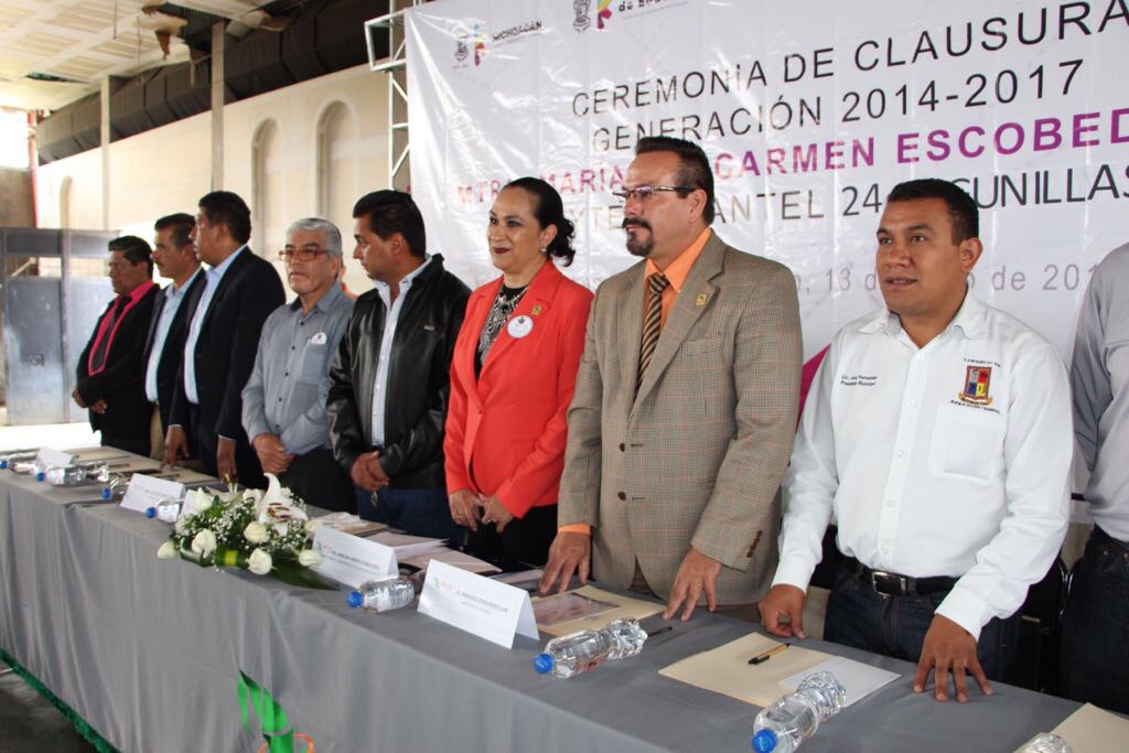 Egresan del CECyTEM casi 6 mil estudiantes de la generación 2014-2017