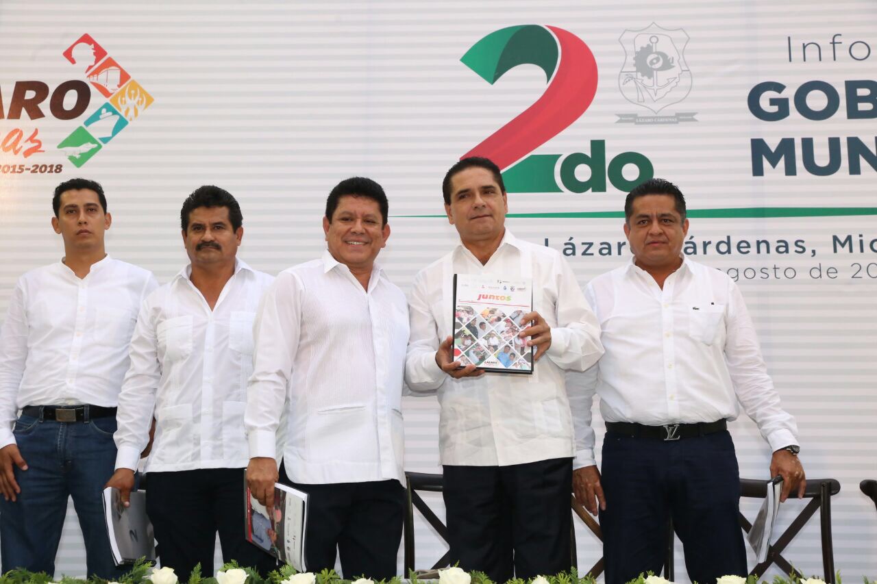 Lázaro Cárdenas, llamado a ser gran polo de desarrollo para Michoacán: Silvano Aureoles