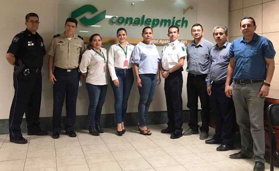 Brindan charla sobre delitos cibernéticos a estudiantes del Conalep Apatzingán