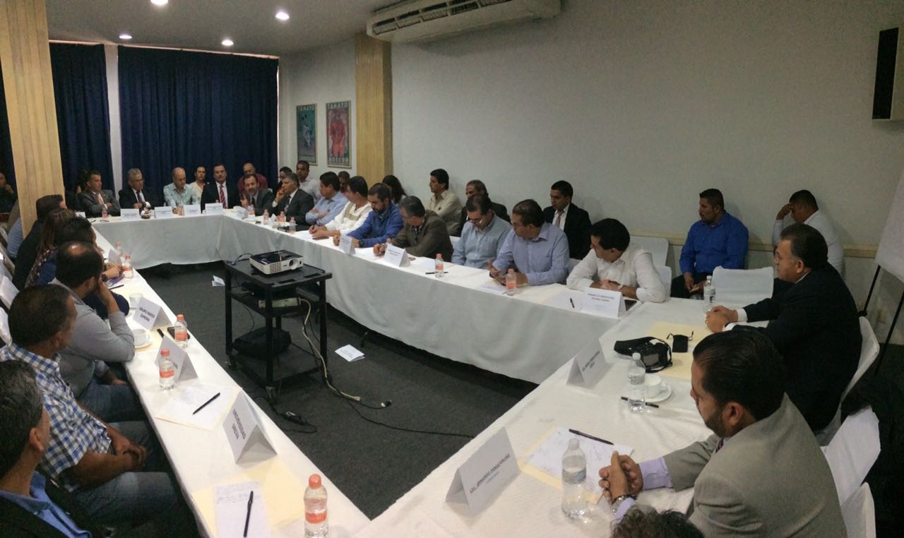 En acercamiento del Poder Judicial de Michoacán con sociedad civil de Zamora dirimen dudas sobre sistema penal acusatorio y oral