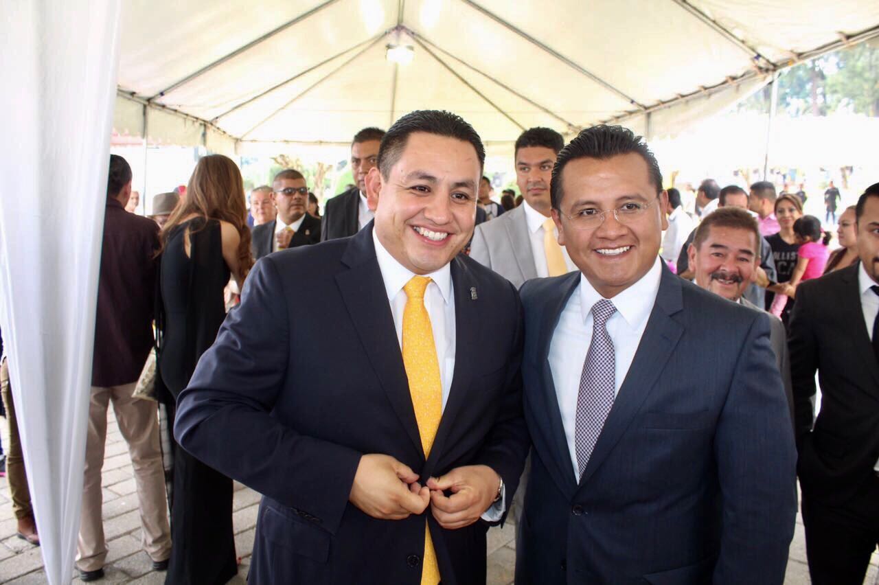 Alcaldes del PRD, ejemplo de vocación de servicio: Carlos Torres Piña