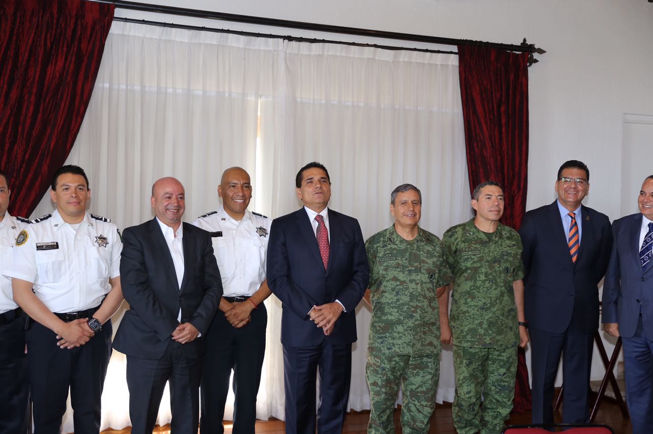 Inaugura LICONSA lechería en Morelia