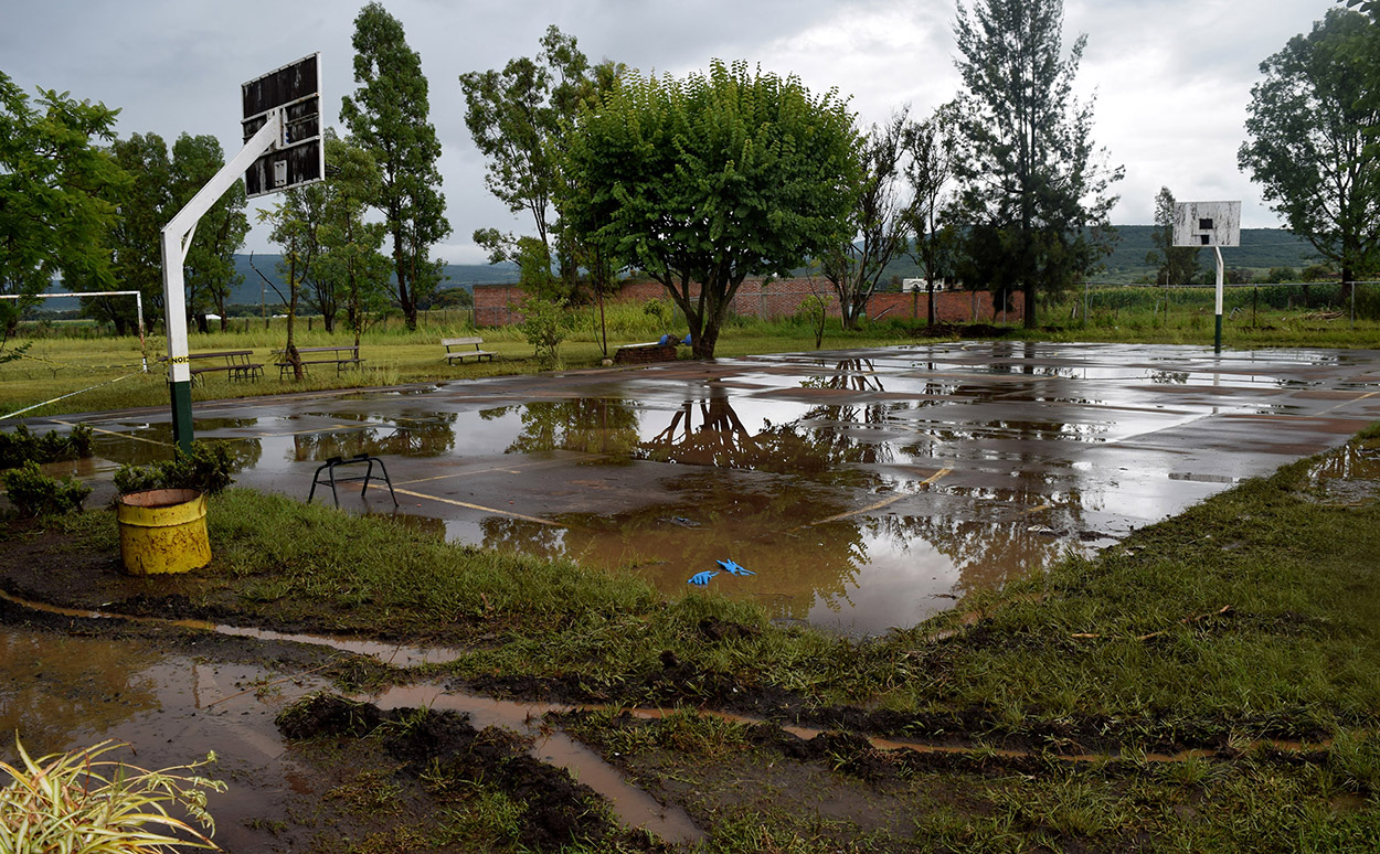 IIFEEM atenderá a la brevedad escuelas afectadas en Tlazazalca