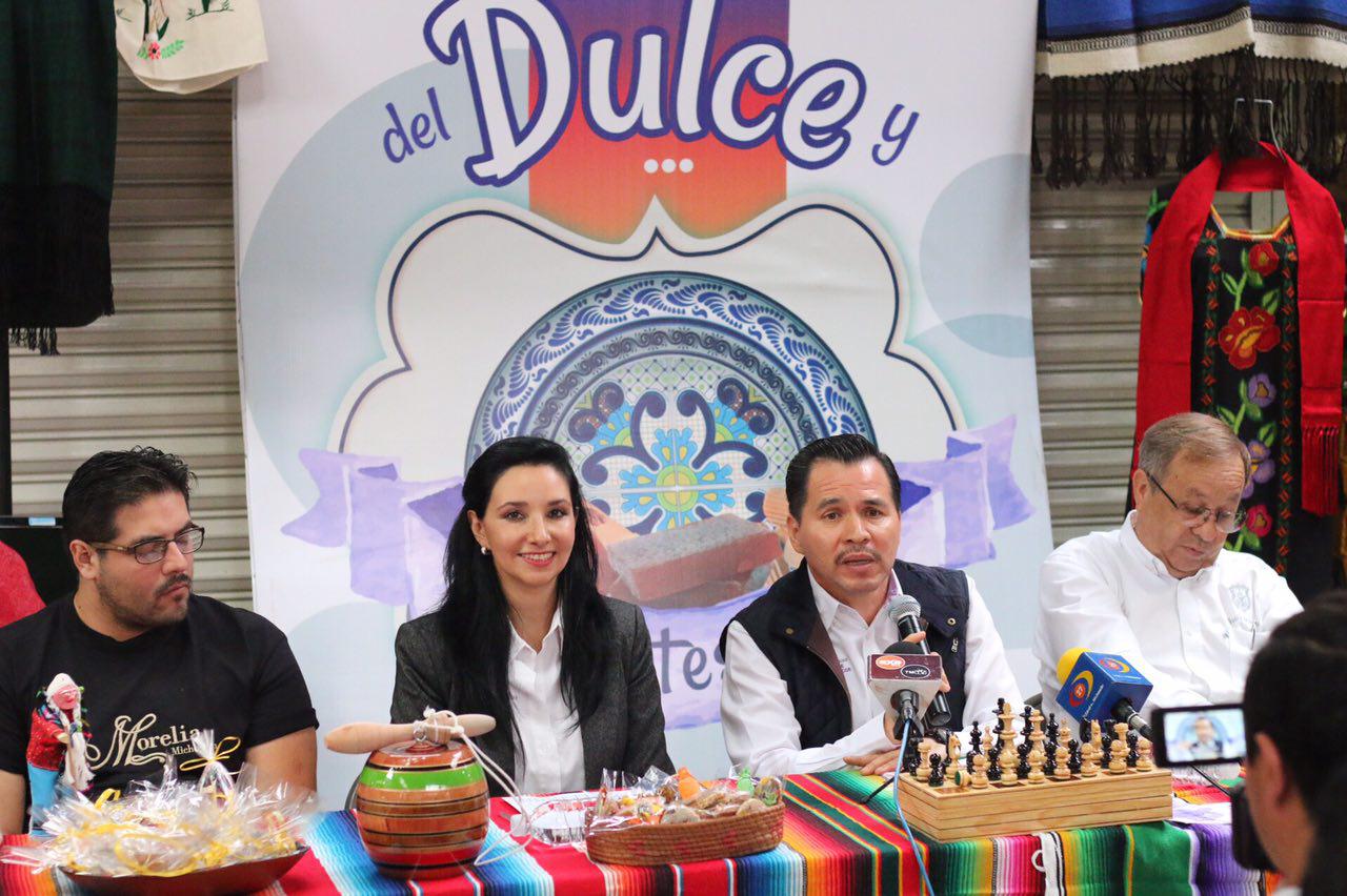 Sabor y tradición en la IX Feria del Dulce y la Artesanía del Mercado “Valentín Gómez Farías”