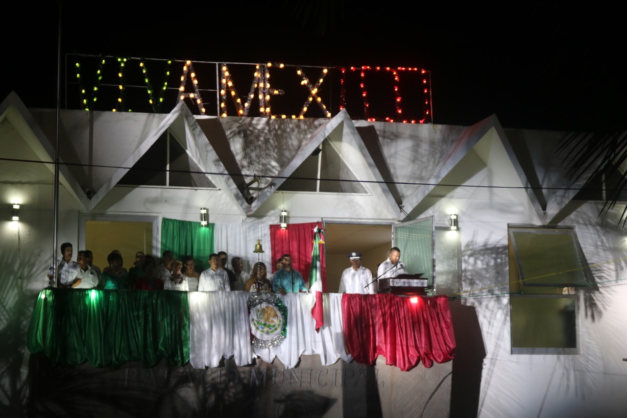 Gobierno de Múgica conmemora el grito de la Independencia