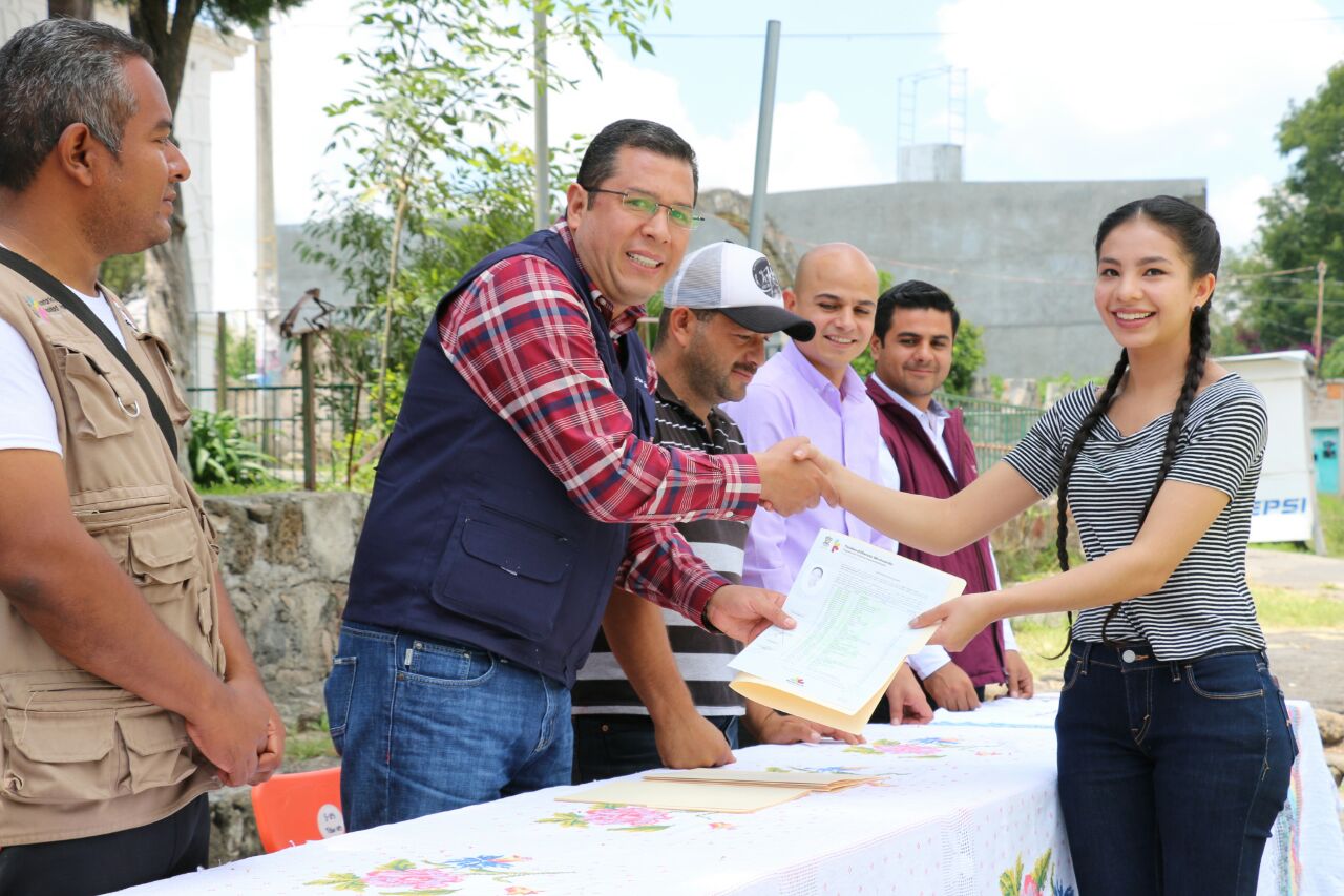 Inicia entrega de certificados a la generación 2014-2017 del Telebachillerato