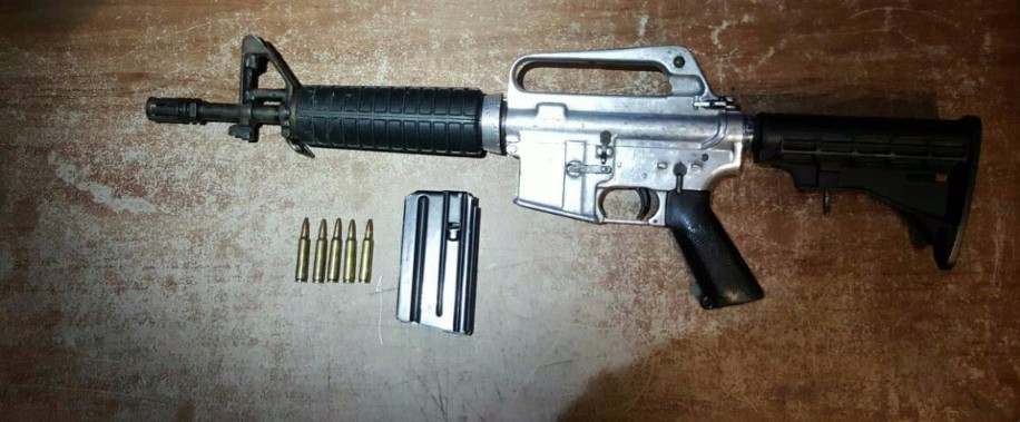 Asegura Policía Michoacán a persona con arma larga en Jacona