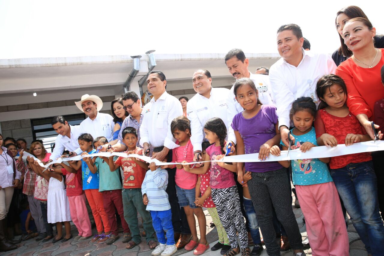Entregan Gobernador y autoridades federales nueva etapa en albergue de familias jornaleras agrícolas