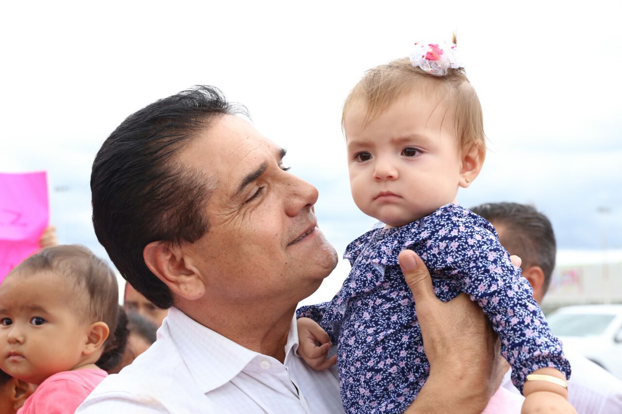 Mujeres michoacanas, nuestra mayor fuerza en el estado: Silvano Aureoles