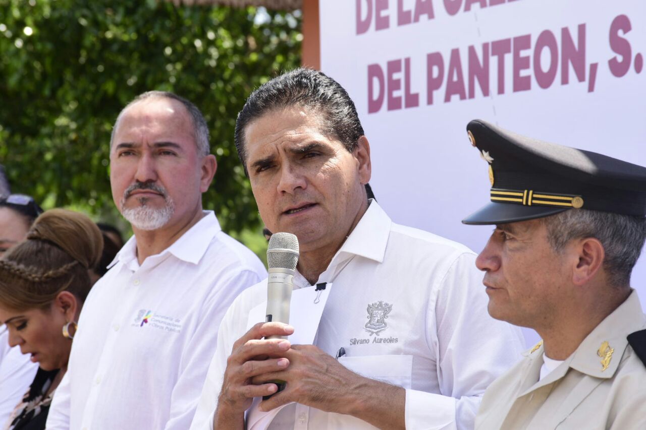 Manifiesta Silvano Aureoles solidaridad con damnificados de Chiapas y Oaxaca