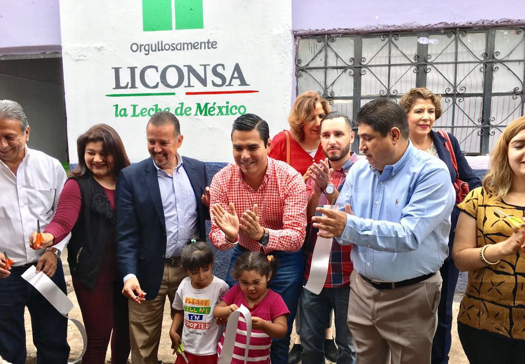 Inaugura LICONSA lecherías en Jiquilpan y Venustiano Carranza