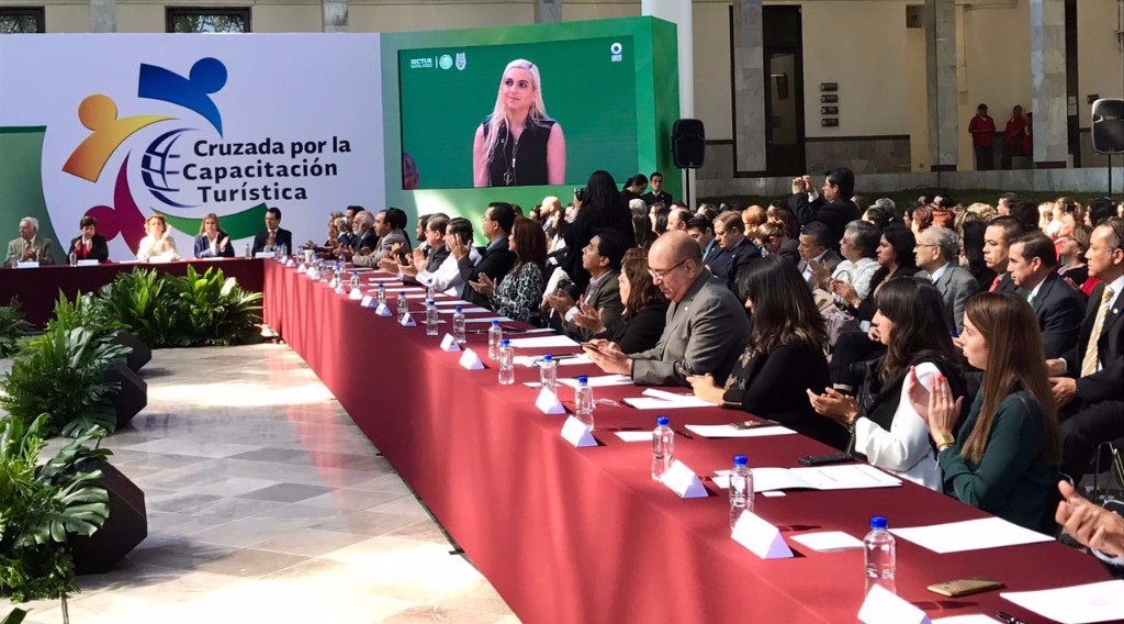 Sectur Michoacán, en pro de la Cruzada por la Capacitación Turística