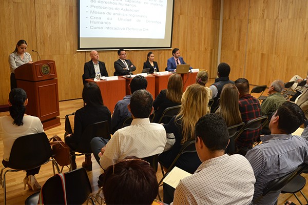 Necesario garantizar debido proceso y respeto a los derechos humanos, coinciden especialistas al presentar protocolo de actuación para juzgadores