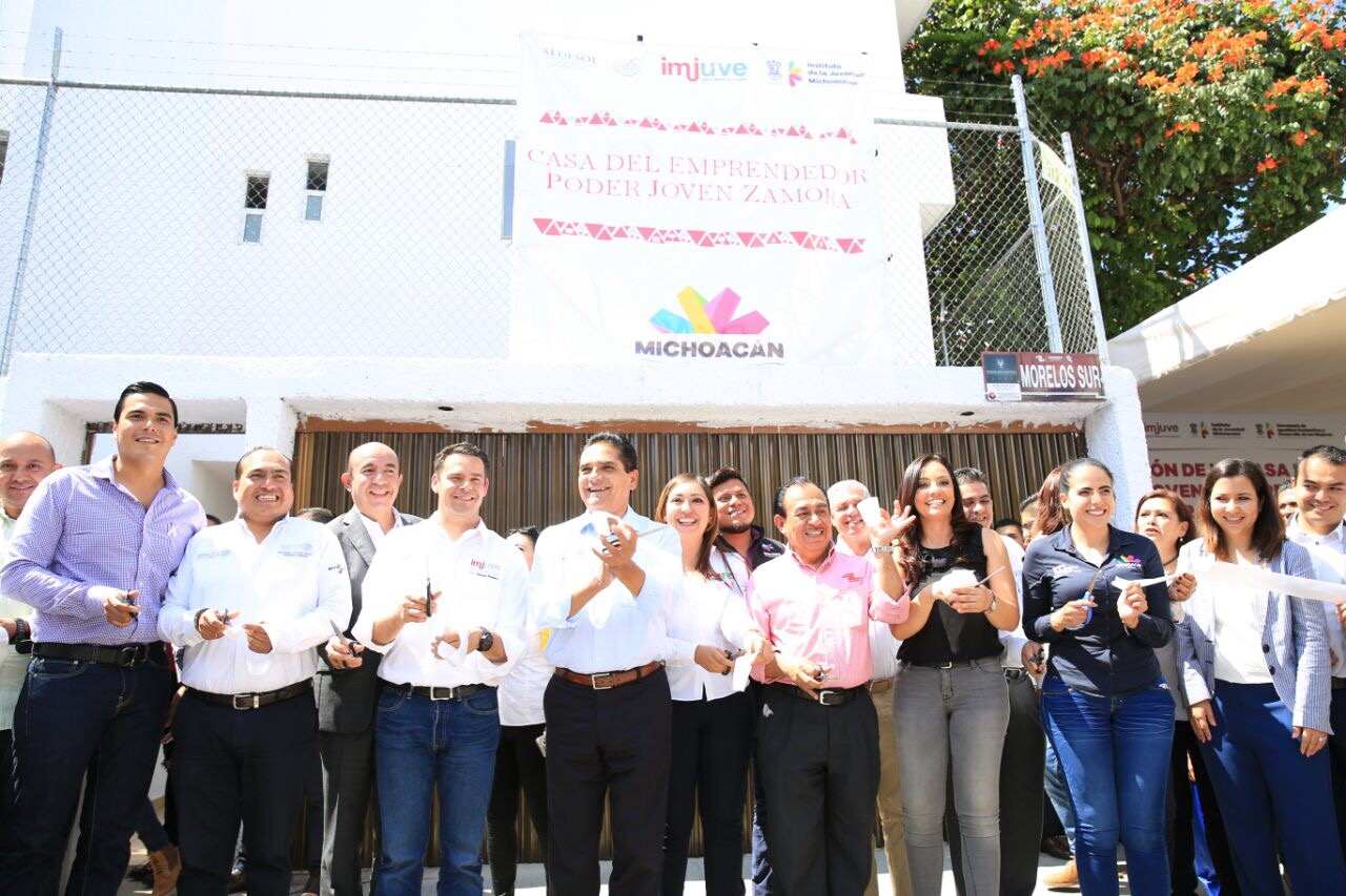 Conjugan acciones Estado y Federación en beneficio de jóvenes y mujeres de Michoacán
