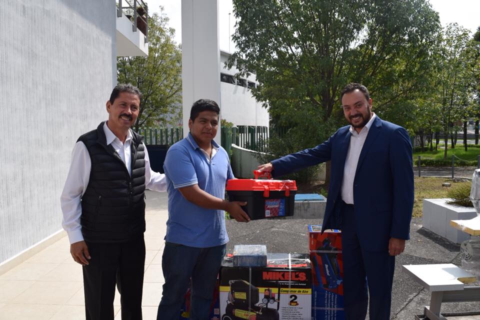 Icatmi entrega apoyos a egresados ganadores del Concurso de Proyectos Productivos