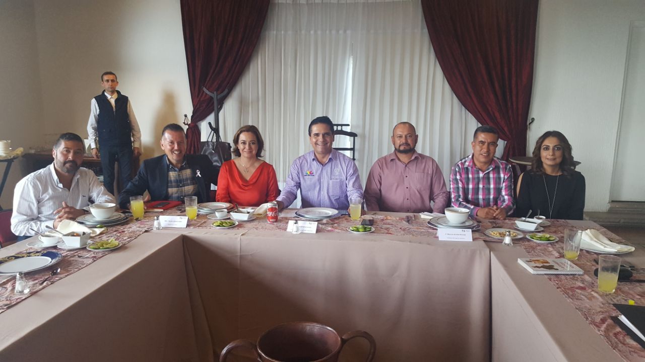 Revisan Gobernador y alcaldes proyectos de Pueblos Mágicos