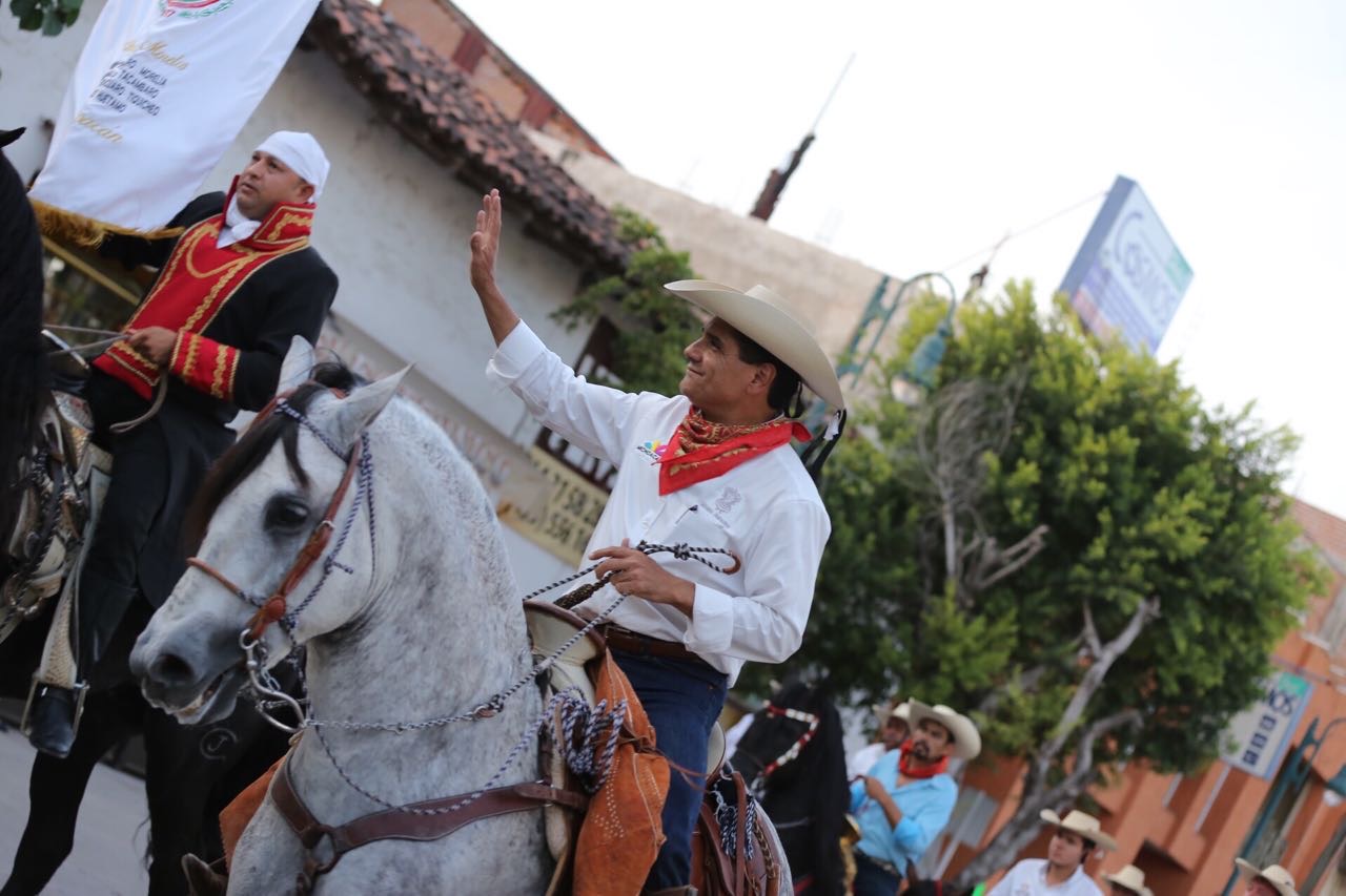Somos partidarios y admiradores de la obra de Morelos: Silvano Aureoles
