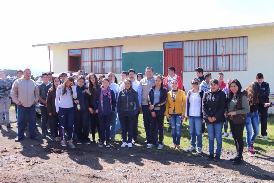 Fortalecen infraestructura del Telebachillerato en Tzintzuntzan