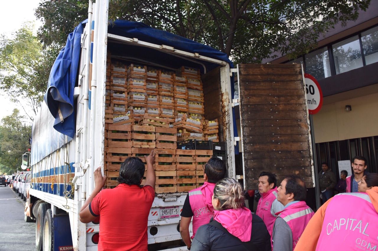 Productores del campo y empresarios apoyan a damnificados de la CDMX