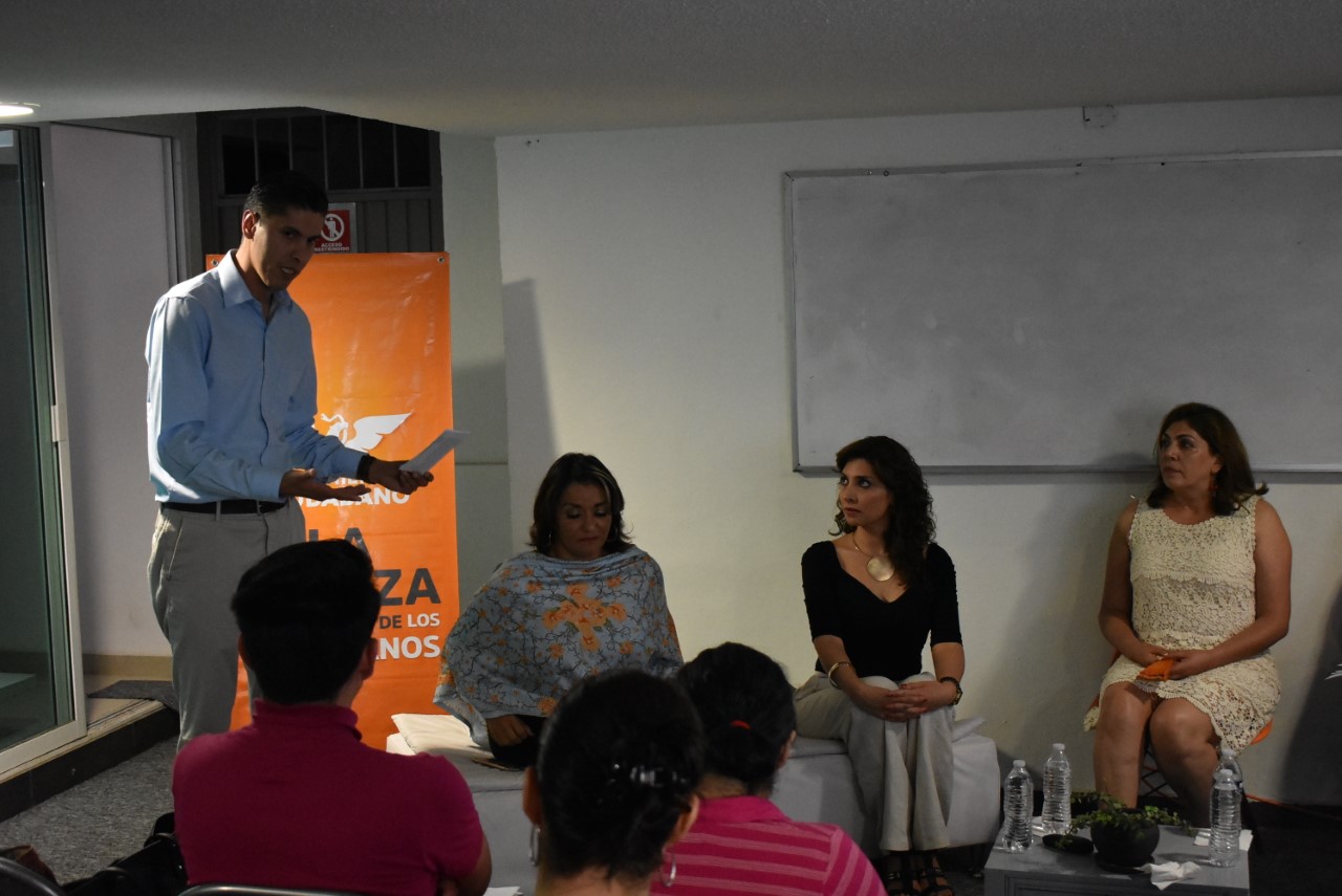 Movimiento Ciudadano conmemora 64 de años del voto de la mujer en México