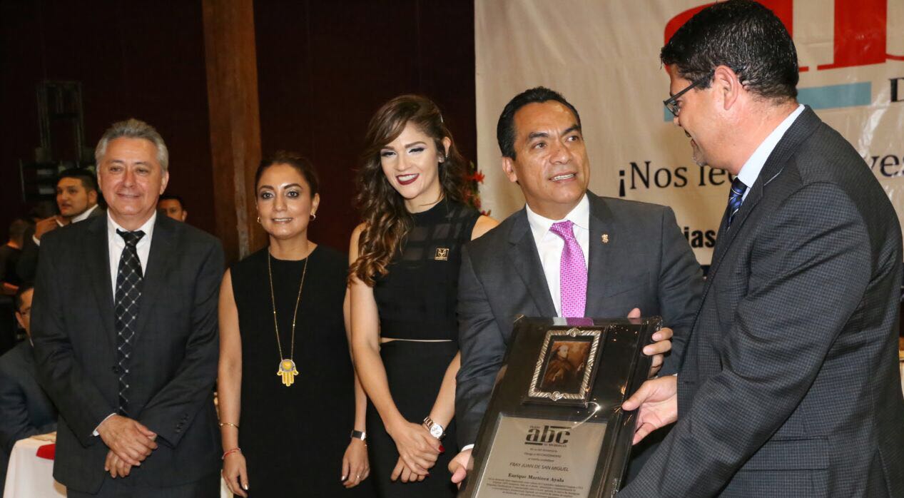 Encabeza Secretario de Gobierno el XVI Aniversario del Diario ABC de Michoacán