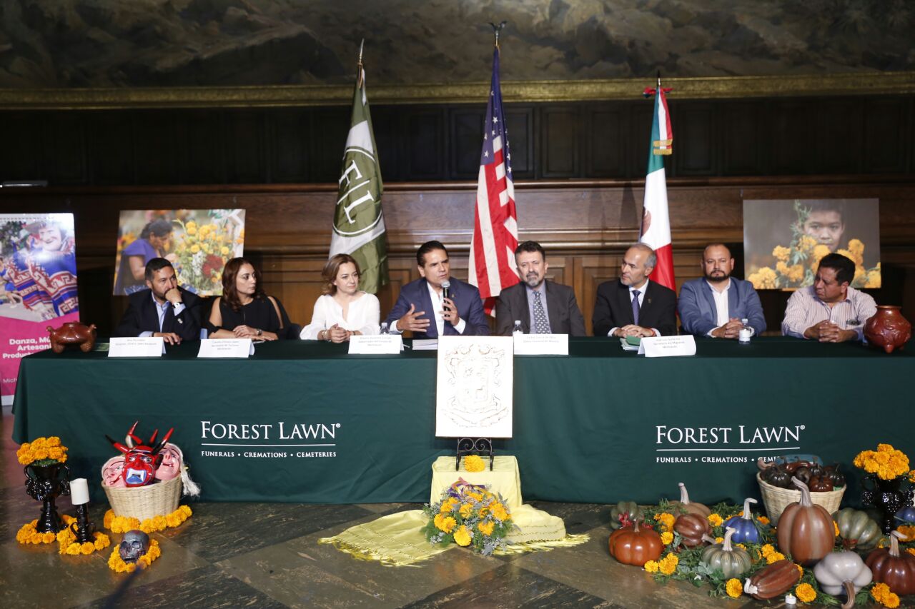 Michoacán en Los Ángeles, valiosa oportunidad de mostrar riqueza de nuestro estado: Silvano Aureoles