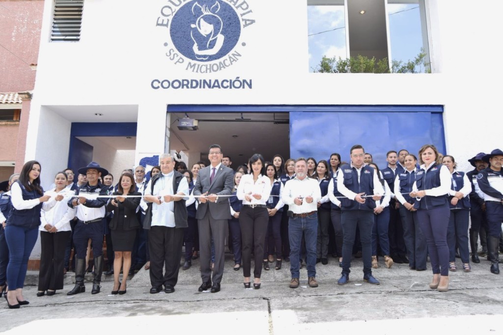 Dignifica SSP áreas de Equinoterapia y de Atención Física y Psicológica