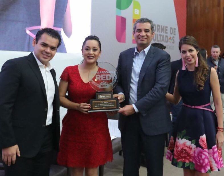 «Mujer joven del PRI de Michoacán gana premio nacional».