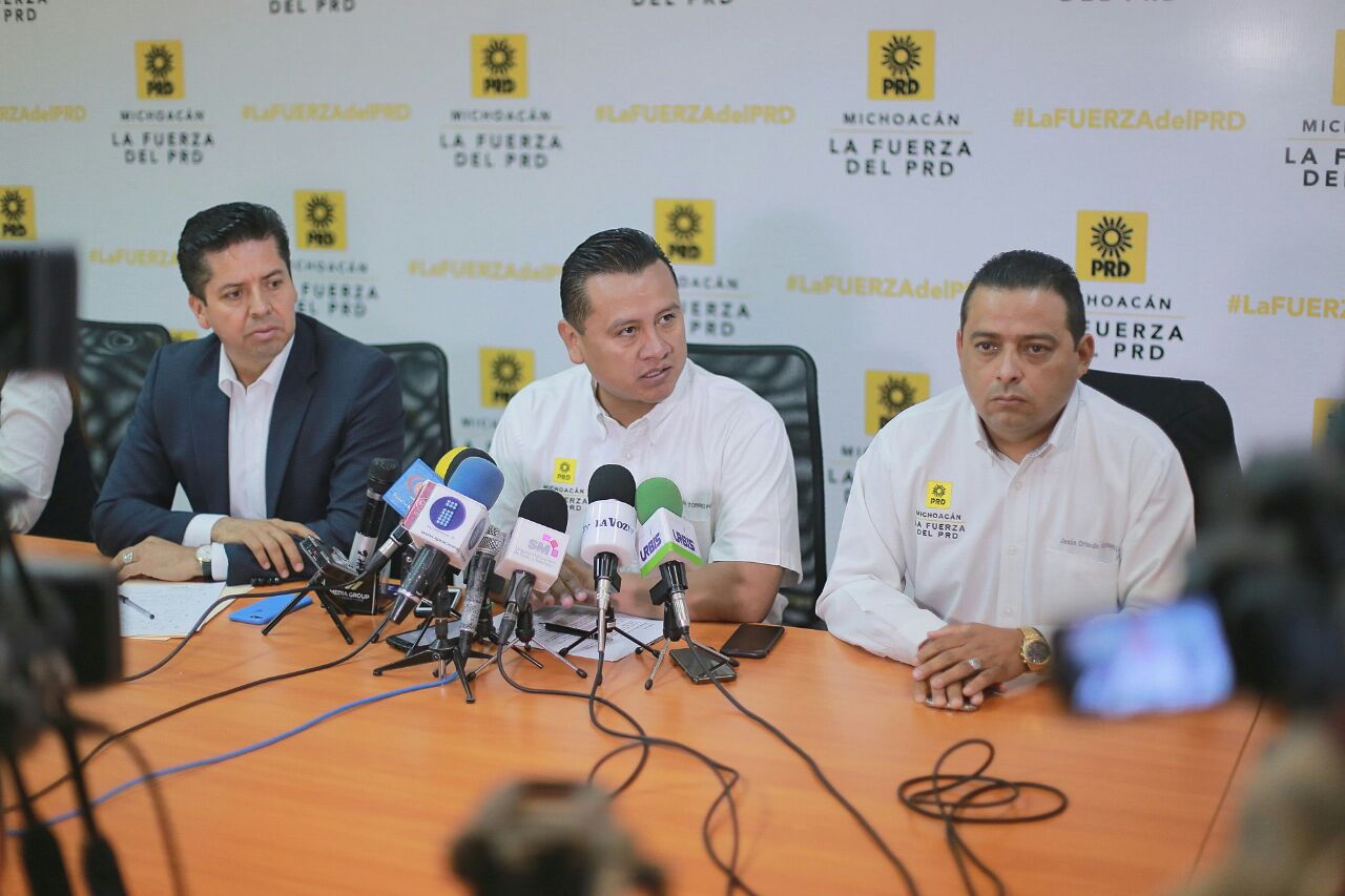 La Universidad Michoacana debe ser reconocida en su carácter regional: Torres Piña