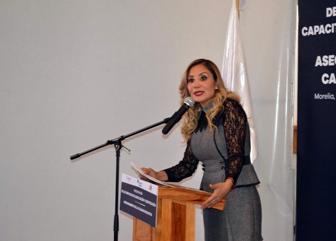 Expone Conalep Michoacán sus servicios de capacitación y certificación