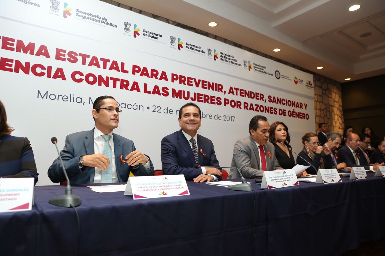 Combatiremos cualquier manifestación de violencia contra las mujeres y niñas: Silvano Aureoles