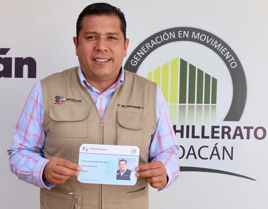 Comienza credencialización de personal del Telebachillerato Michoacán