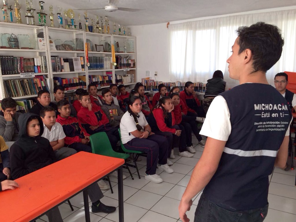 Imparte SSP pláticas sobre prevención a estudiantes en La Piedad